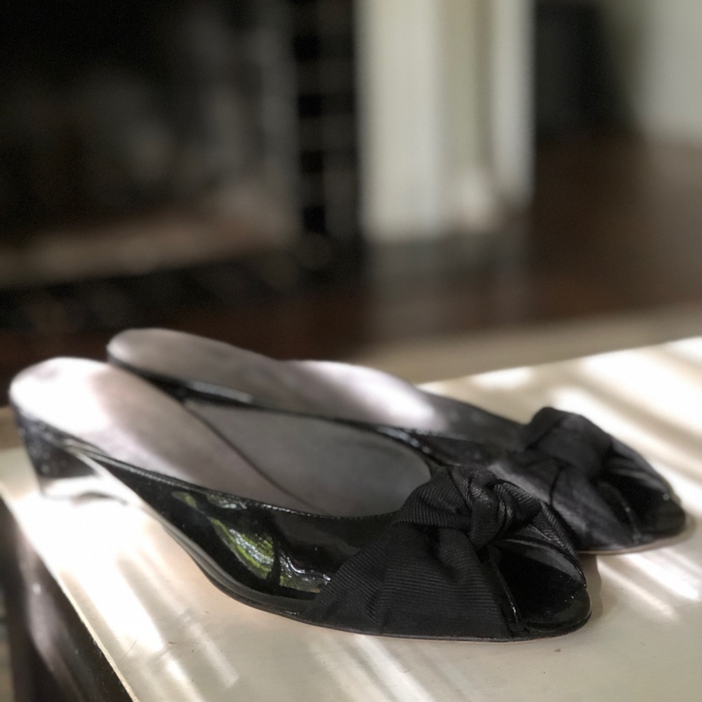 Narrow Stuart Weizmann Patent Leather Kitten Heels